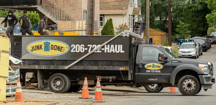 Junk removal Outdoor Seattle