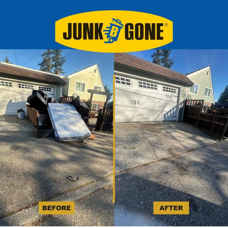 Driveway Cleanout — Mattress, Furniture & Debris