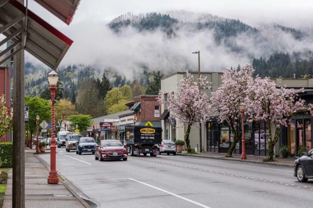 Junk B Gone truck in Issaquah, WA — Issaquah junk removal service
