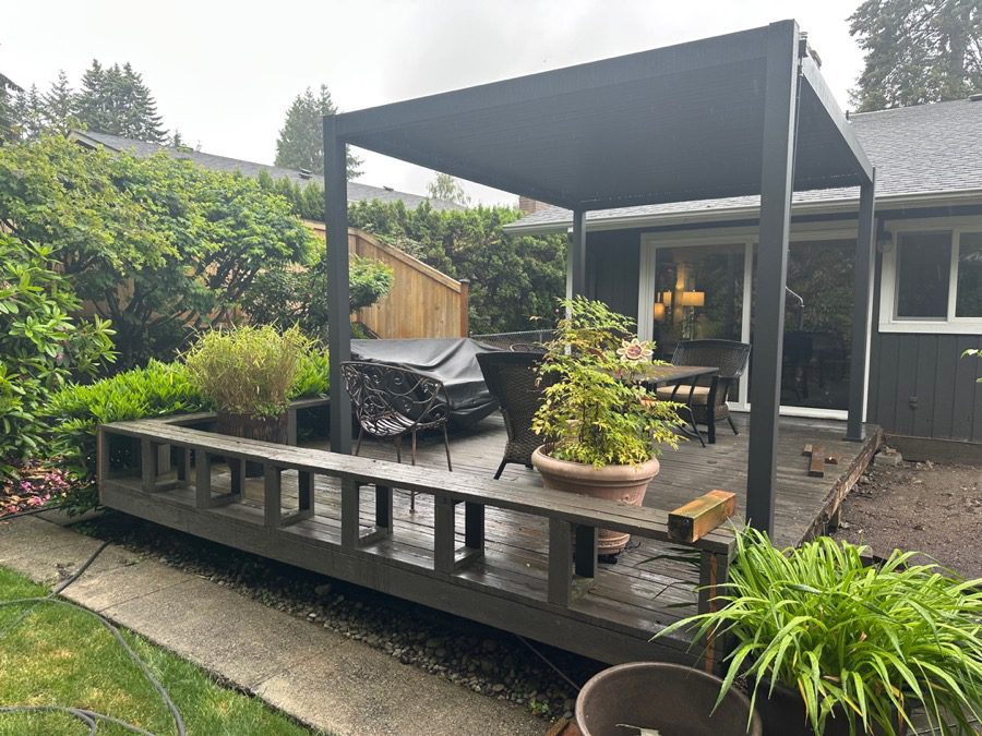 Backyard cleanout in Renton - Junk B Gone crew cleared a backyard deck of furniture and debris